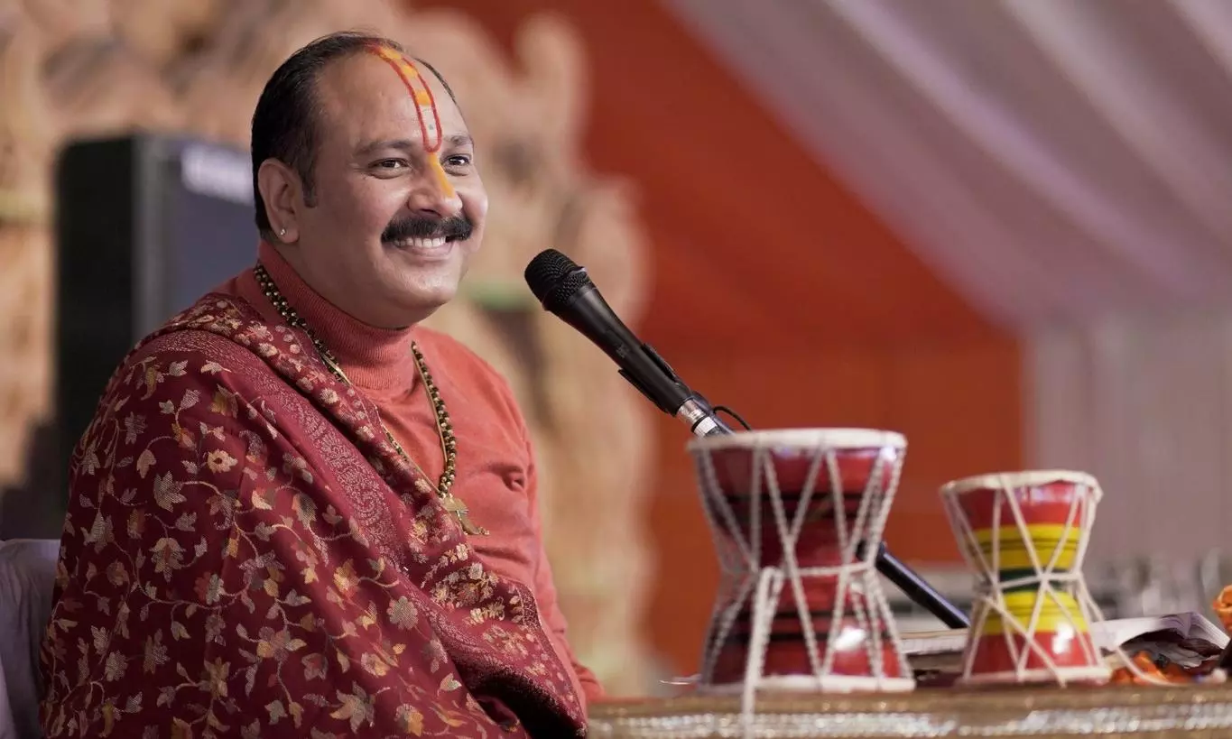 Pandit Pradeep Mishra Ji